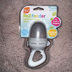 Raz-Feeder, 6m+, White & Gray, 1 Feeder